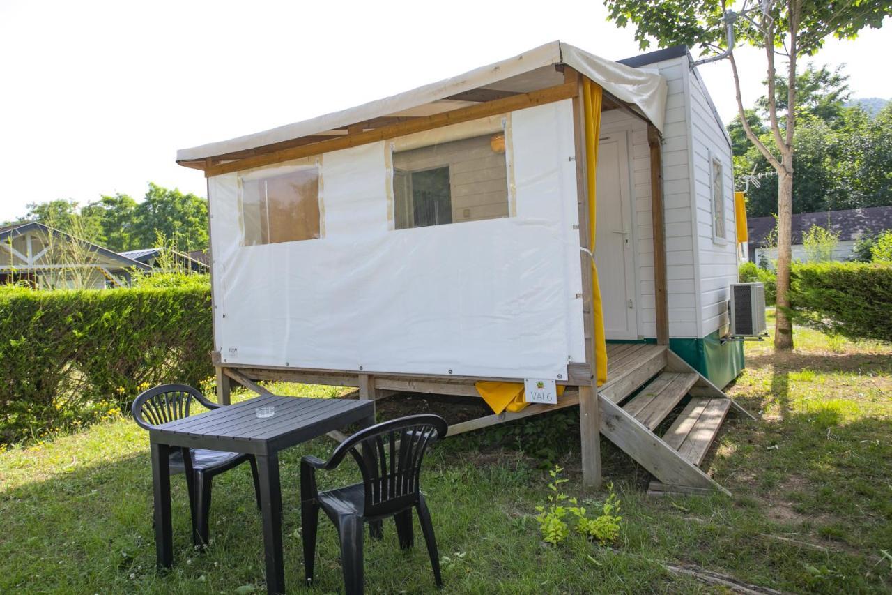 Camping Du Lac 푸아 외부 사진